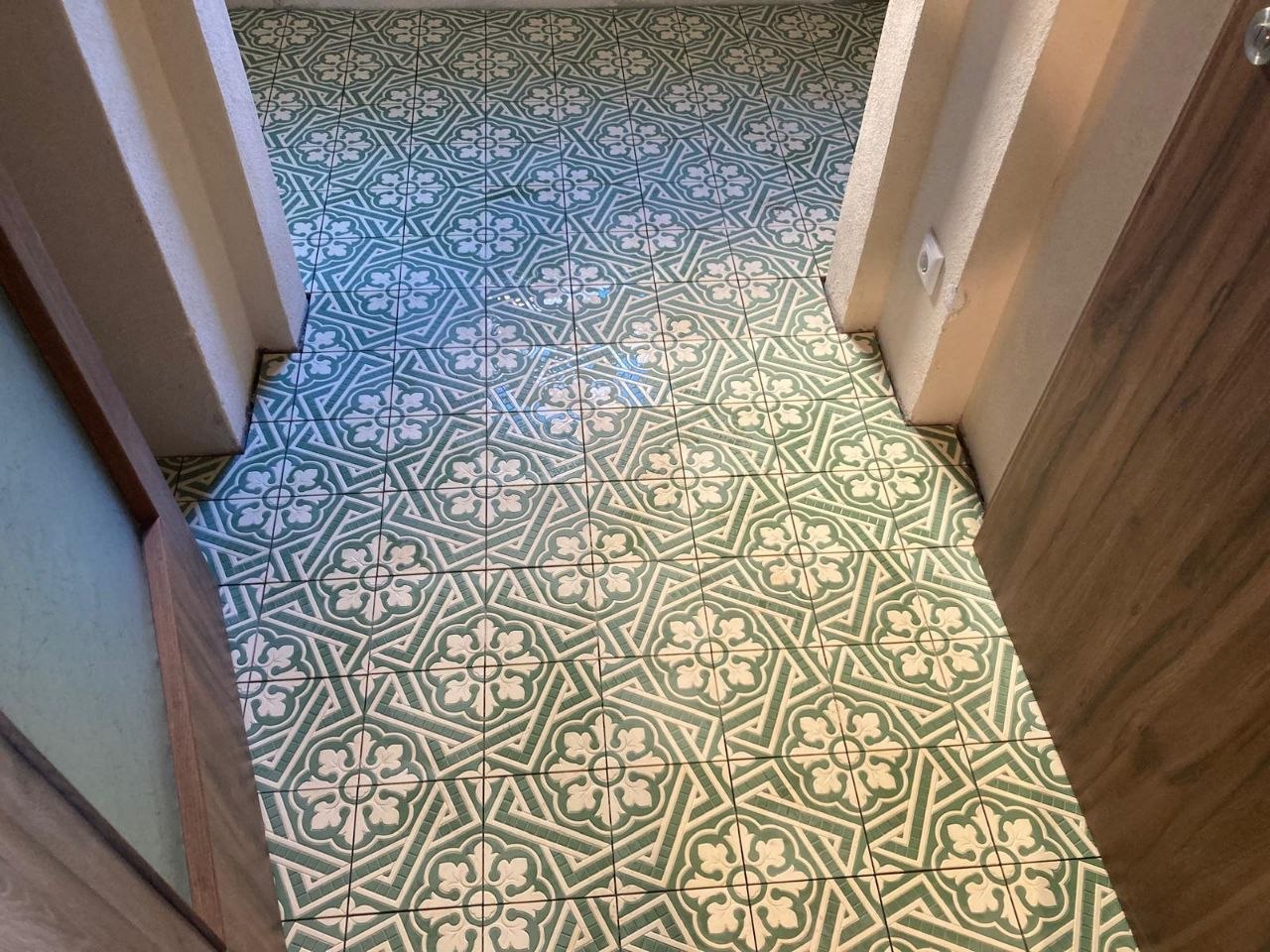 Handgefertigte Betonfliesen